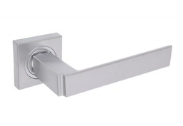 Klamka drzwiowa GAMET MENSA DH12-25K-G8 z rozetą kwadratową chrom/satyna