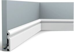 Listwa przypodłogowa SX137