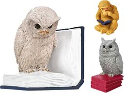 moses. Podpórka do książek B-Uhu-ch - dekoracyjny obiekt na regał na książki, sowa 3D jako stoper do ulubionych książek, 83357, duży, beżowy, niebieski, biały