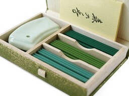 Japońskie kadzidełka zapachowe - MORI NO KAORI - cedr, cyprys, sosna