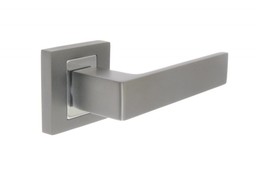 Klamka drzwiowa INFINITY APOLLO z rozetą kwadratową grafit/chrom (KAO 200)